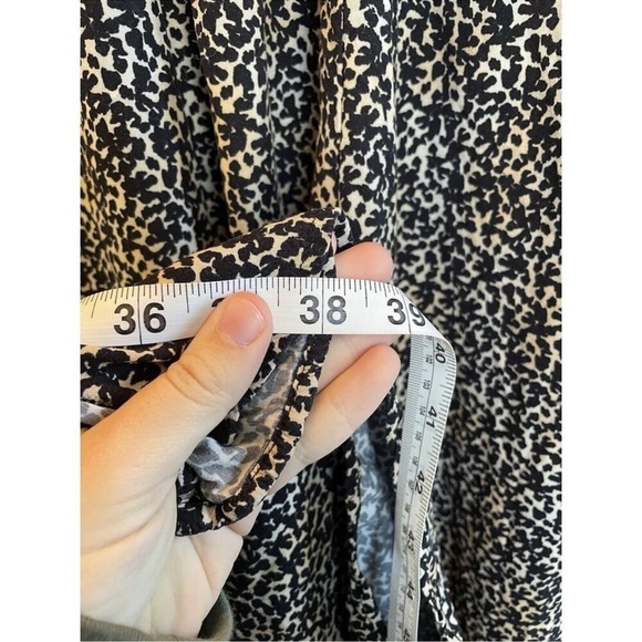 Anthropologie Maaji Woven Modal Animal Print Flowy Palazzo Pants size Medium - Picture 12 of 12